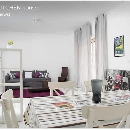 Daire The Red Kitchen House